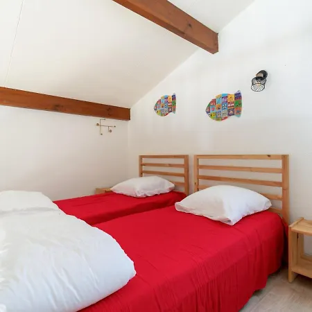 Maison 6 Pers. A - Proche Mer, Quartier Calme, Cour Fermee, Confort - Fr-1-521-202 Biscarrosse