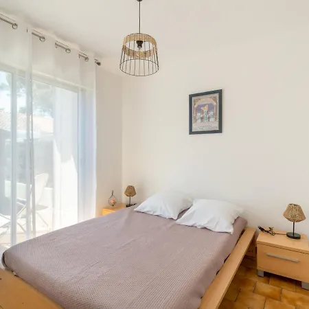 Maison 6 Pers. A - Proche Mer, Quartier Calme, Cour Fermee, Confort - Fr-1-521-202 Holiday home Biscarrosse